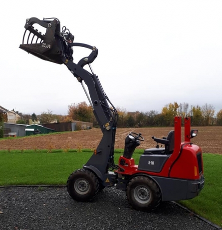 Valet-d---ecurie--2016--340-heures--Diesel-Kubota