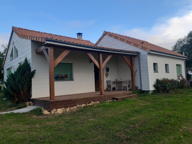 Haras-avec-piste-a-vendre