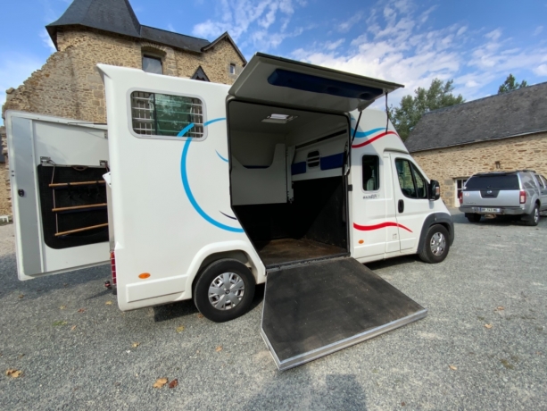 CAMION-BARBOT-2-PLACES-180-CHX-0