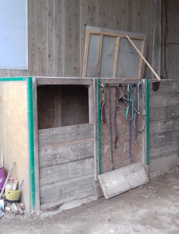 divers-materiels-pour-chevaux