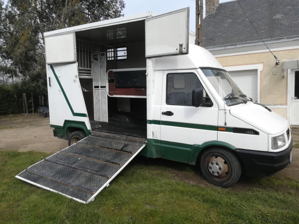 Camion-VL-2-places-CT-ok-6000-euros