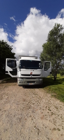 RENAULT-PREMIUM-210