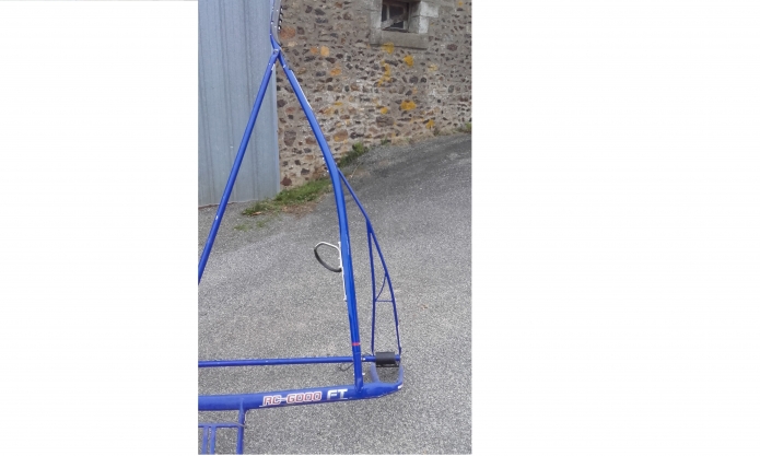 Brancard-sulky-cote-DROIT-Finn-Tack-198cm-Bleu