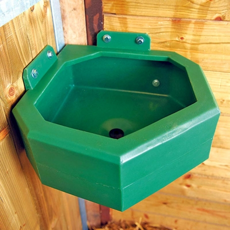 Mangeoire-d---angle-pour-chevaux-21-L-en-plastique--Abrivert