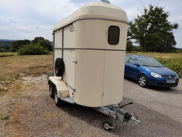 Van-AP-PETIT-1-5-place-transformable-1-place-2