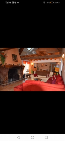 Urgent-Ecurie-a-vendre-dans-la-Marne