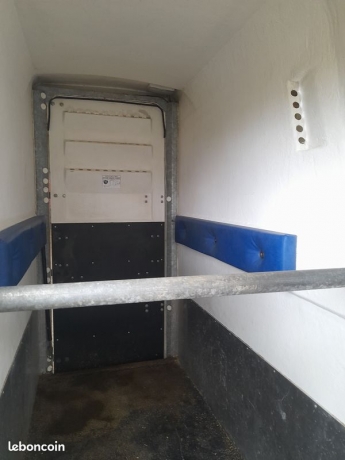 a-vendre-vans-barbot-1place-1