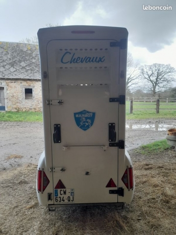 a-vendre-vans-barbot-1place-0