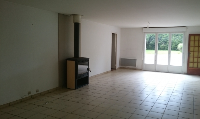 CAEN-OUEST-AXE-A84-ENSEMBLE-IMMOBILIER-HABITATION-ET-BOXES-PISTE-ENTRAINEMENT-TROTTEURS-2