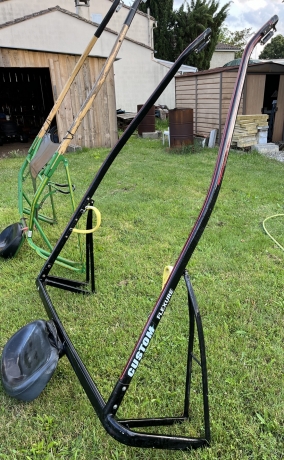 SULKY-CUSTOM-FLEXURE-0