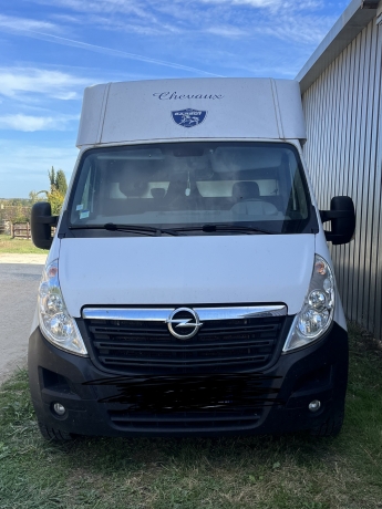 Camion-Opel-tres-bon-etat