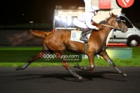 E-par-Ni-oh-ped-d’Ombree-gagnante-a-Vincennes-et-Enghien---1ere-cat